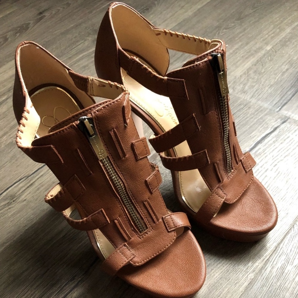JESSICA SIMPSON Larina 8.5 heels